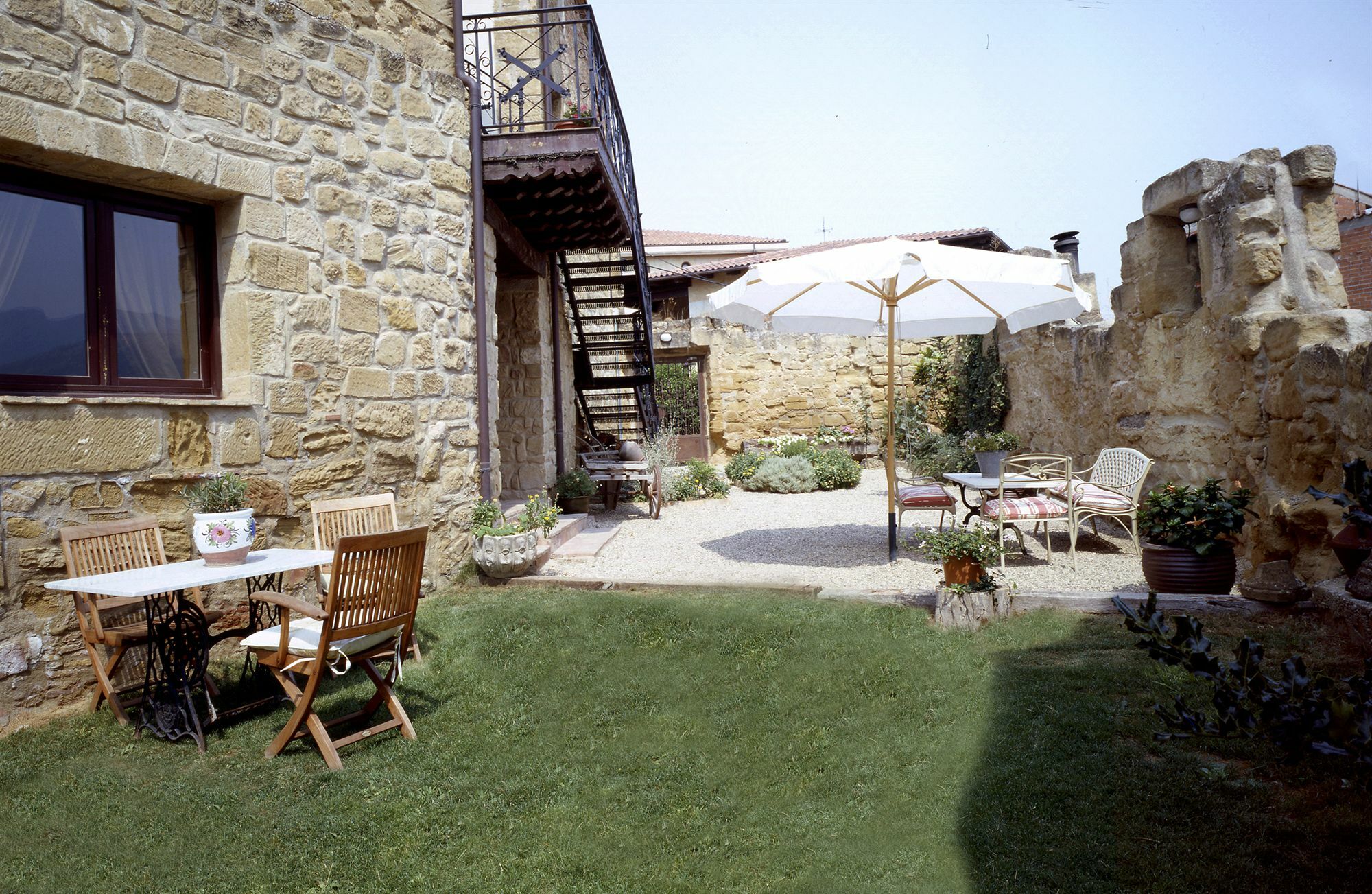 Hospedería Señorío de Briñas Hotel Exterior foto